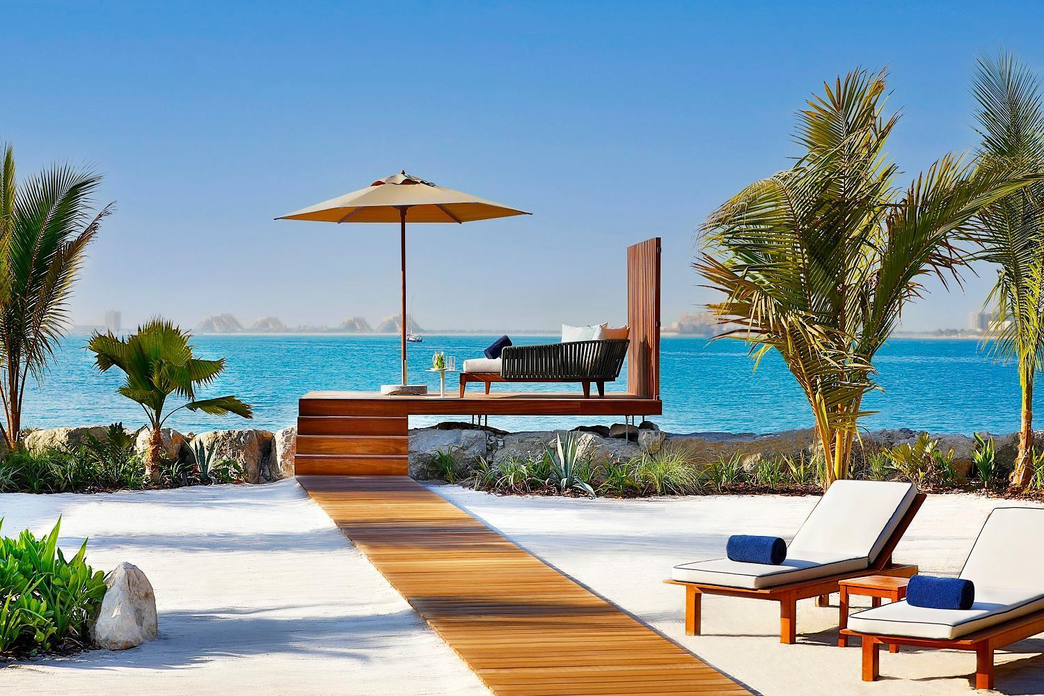 The Ritz-carlton Khaimah, Al Hamra 5*