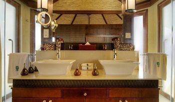 Hotel The Ritz-carlton Khaimah, Al Hamra 5*
