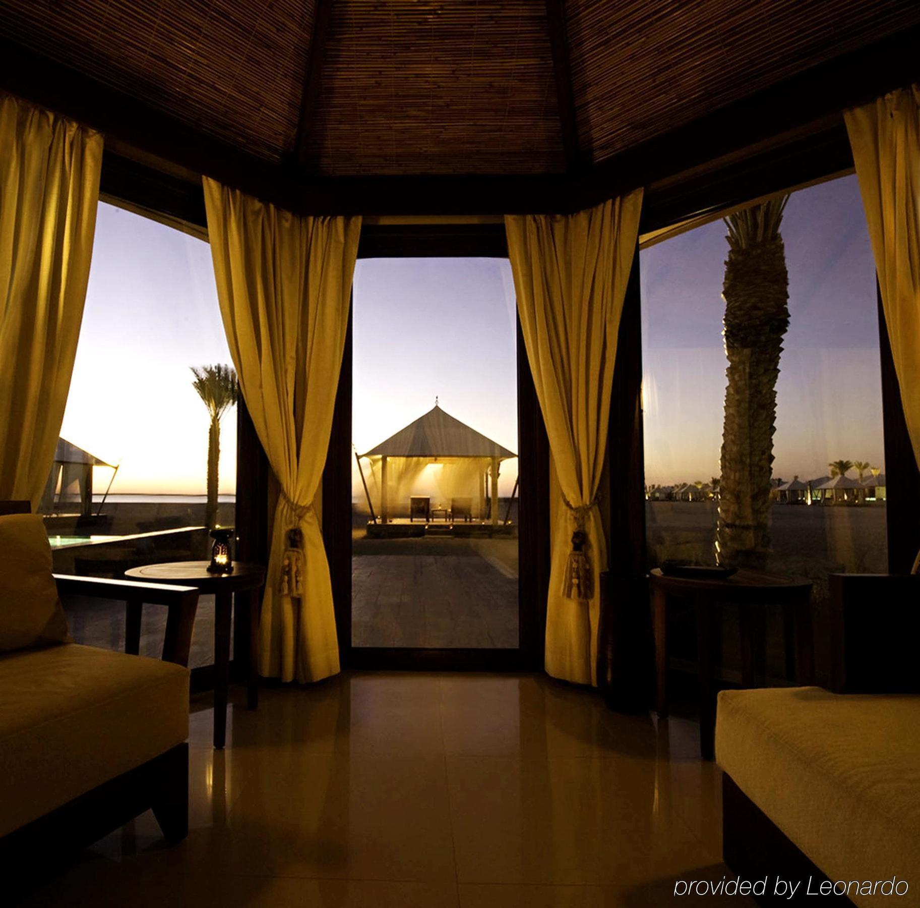 The Ritz-carlton Khaimah, Al Hamra Resort 5*