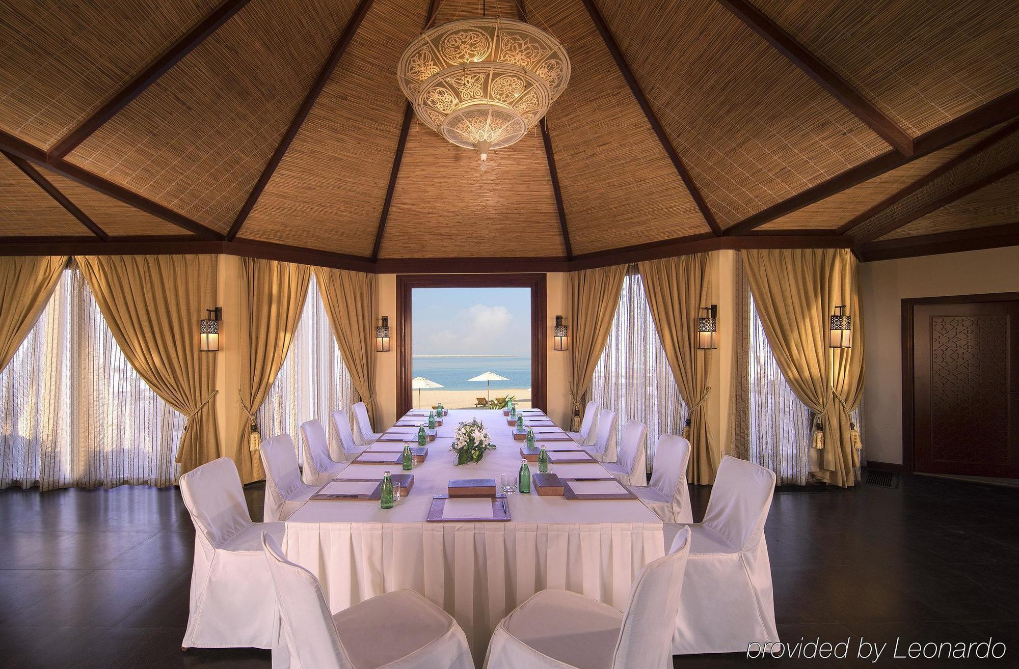 The Ritz-carlton Khaimah, Al Hamra Resort 5*