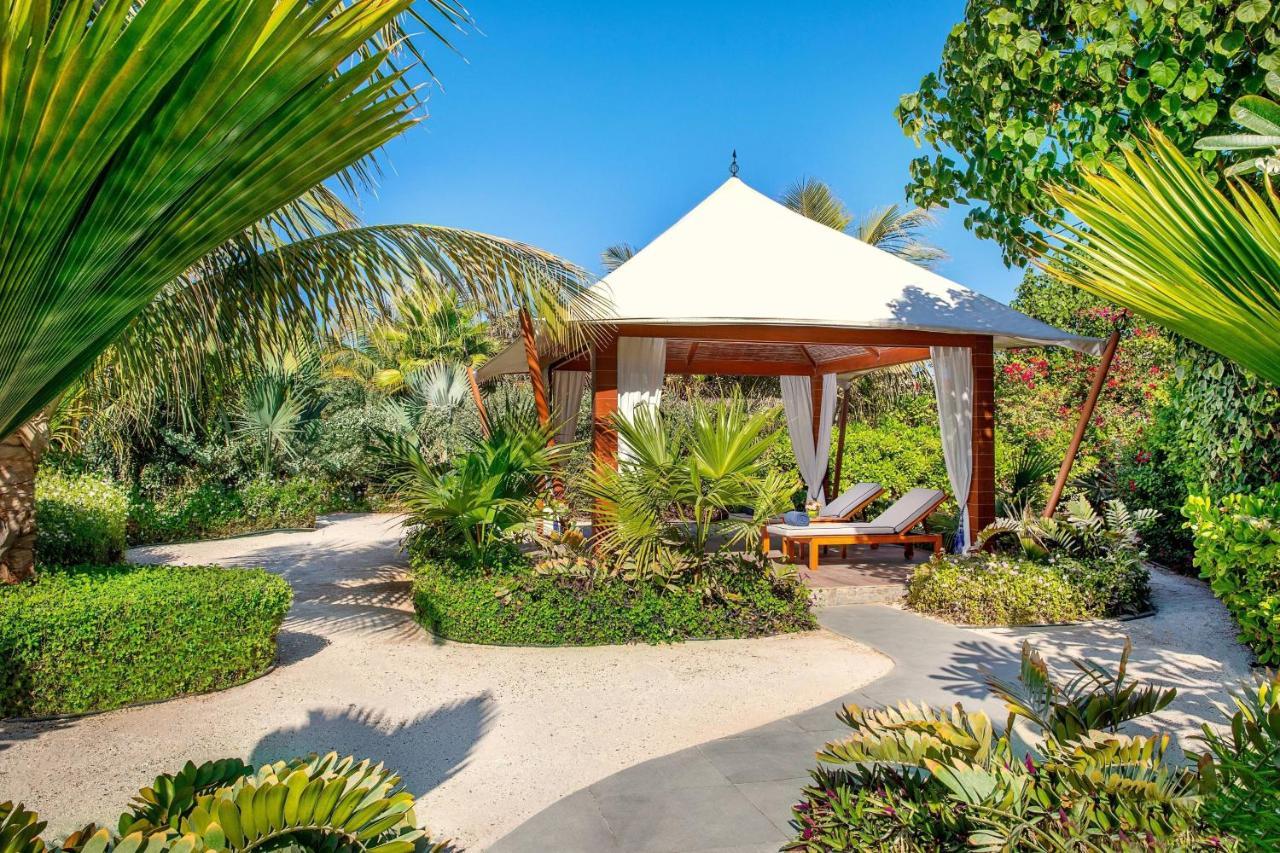The Ritz-carlton Khaimah, Al Hamra Hotel 5*